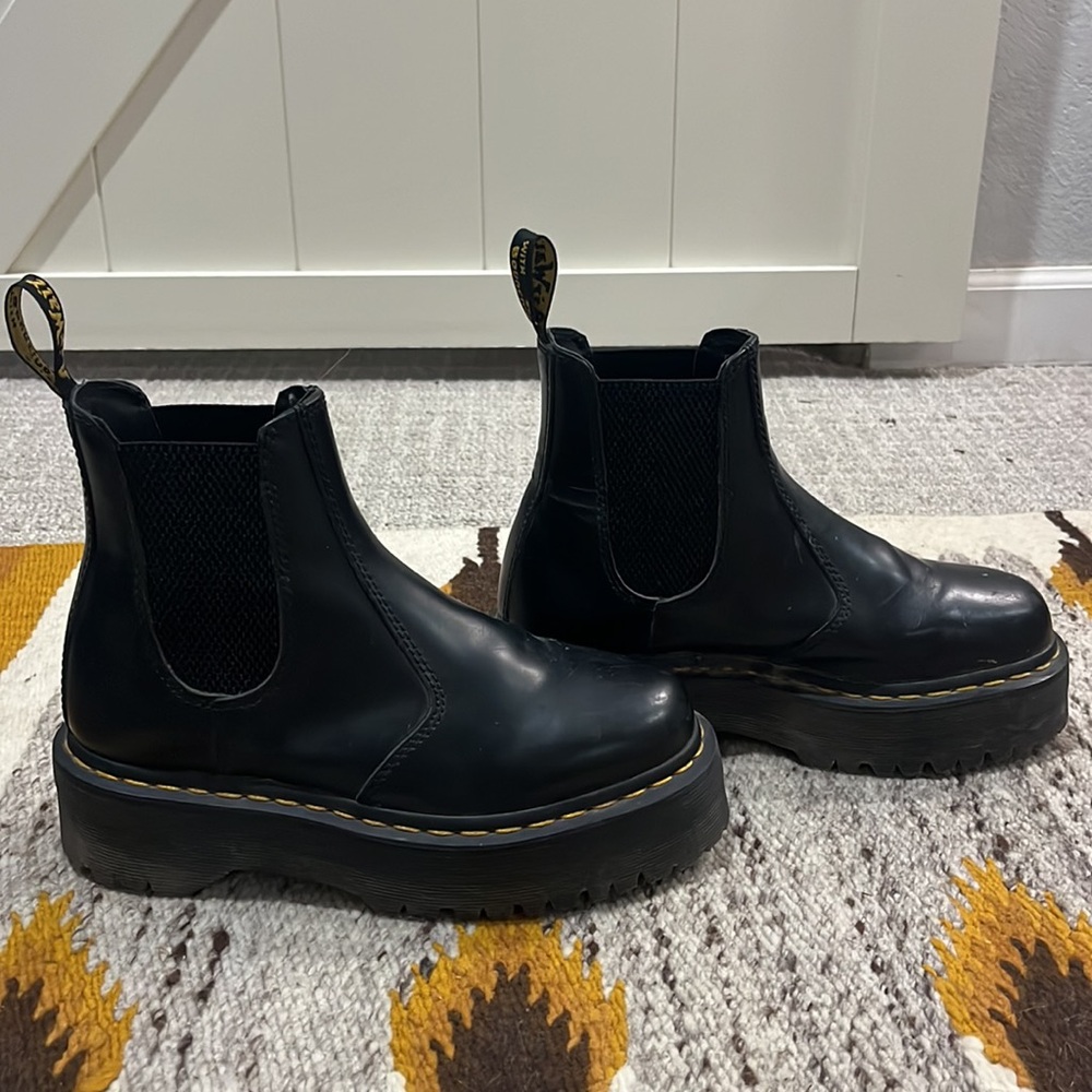 Doc marten platform boot
